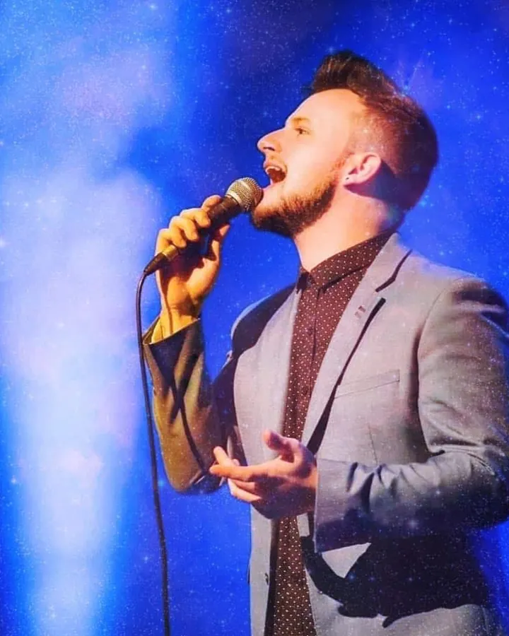 Conor McGinty performing